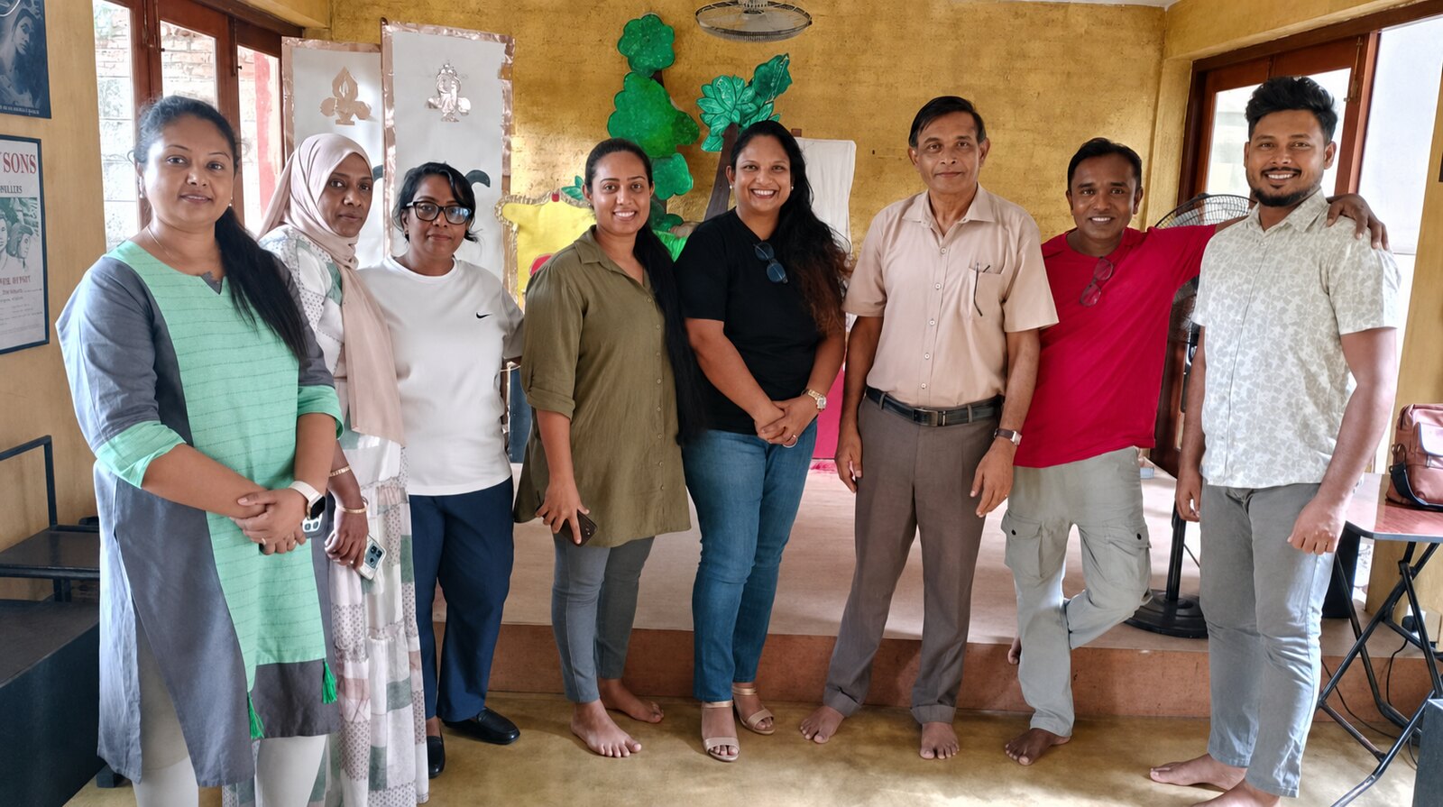 Participants and facilitators at the Colombo Drama Therapy Practical